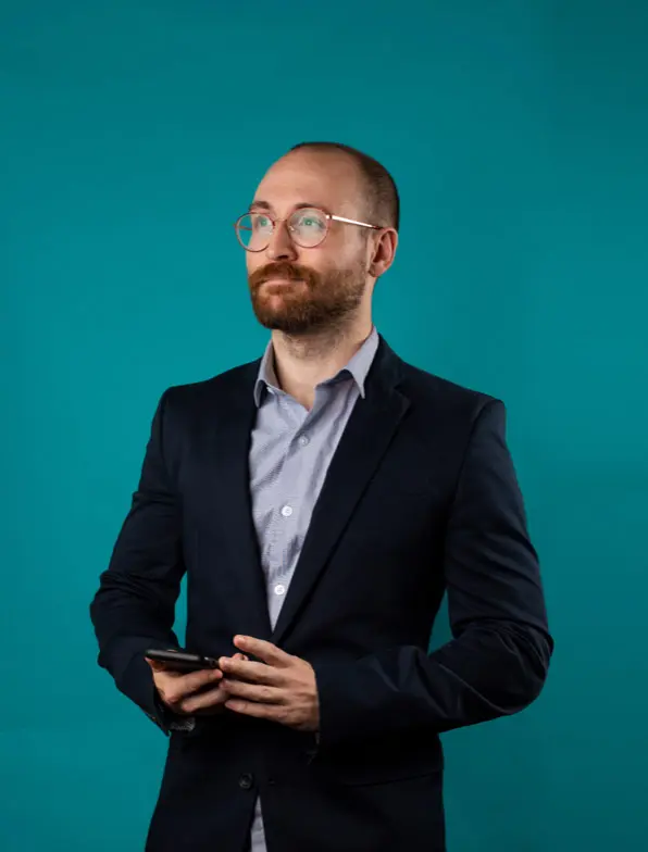 andrew-power-y9L5-wmifaY-unsplash